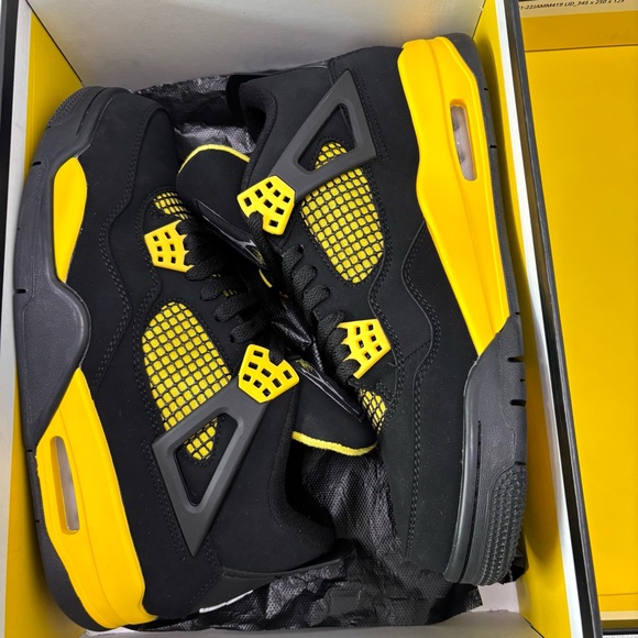 Men’s Black/Yellow Sneakers Trainers -Brand New Retro 4 Yellow Thunder 2023 - Picture 10 of 10
